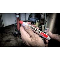 B&acirc;tons de peinture Quik Stik, B&acirc;ton plein, Blanc Pryde Industrial Inc.