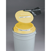 Couvercle pour entonnoirs Poly-Pail Funnel Pryde Industrial Inc.