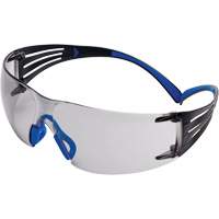 Lunettes de s&eacute;curit&eacute; SecureFit s&eacute;rie 400, Lentille Int&eacute;rieur/ext&eacute;rieur, Antibu&eacute;e/Anti-&eacute;gratignures, ANSI Z87+/R&eacute;pond ou surpasse la norme CSA Z94.3 Pryde Industrial Inc.