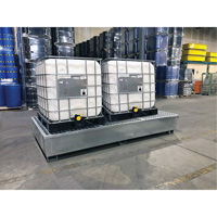 Ultra-Twin IBC Spill Pallet en acier, Capacit&eacute; de d&eacute;versement 370 gal. US, 103,8" x 26,8" x 51,1" Pryde Industrial Inc.