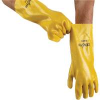 Rough-Finish Chemical-Resistant Gloves, Size 9, 14" L, PVC, Interlock Inner Lining, 47-mil Pryde Industrial Inc.