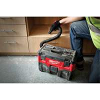 Aspirateur humide/sec M18 (outil seulement), 18 V, Capacit&eacute; 2 gal. Pryde Industrial Inc.