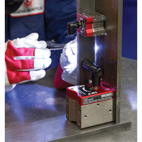 &eacute;querres magn&eacute;tiques Mag90 avec interrupteur, 3" lo x 2-1/2" la x 4-5/8" h, 450 lb Pryde Industrial Inc.