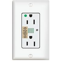 PRISE,QUAL.HOPITAL,SURTENSION 15A120V CA BLANC Pryde Industrial Inc.